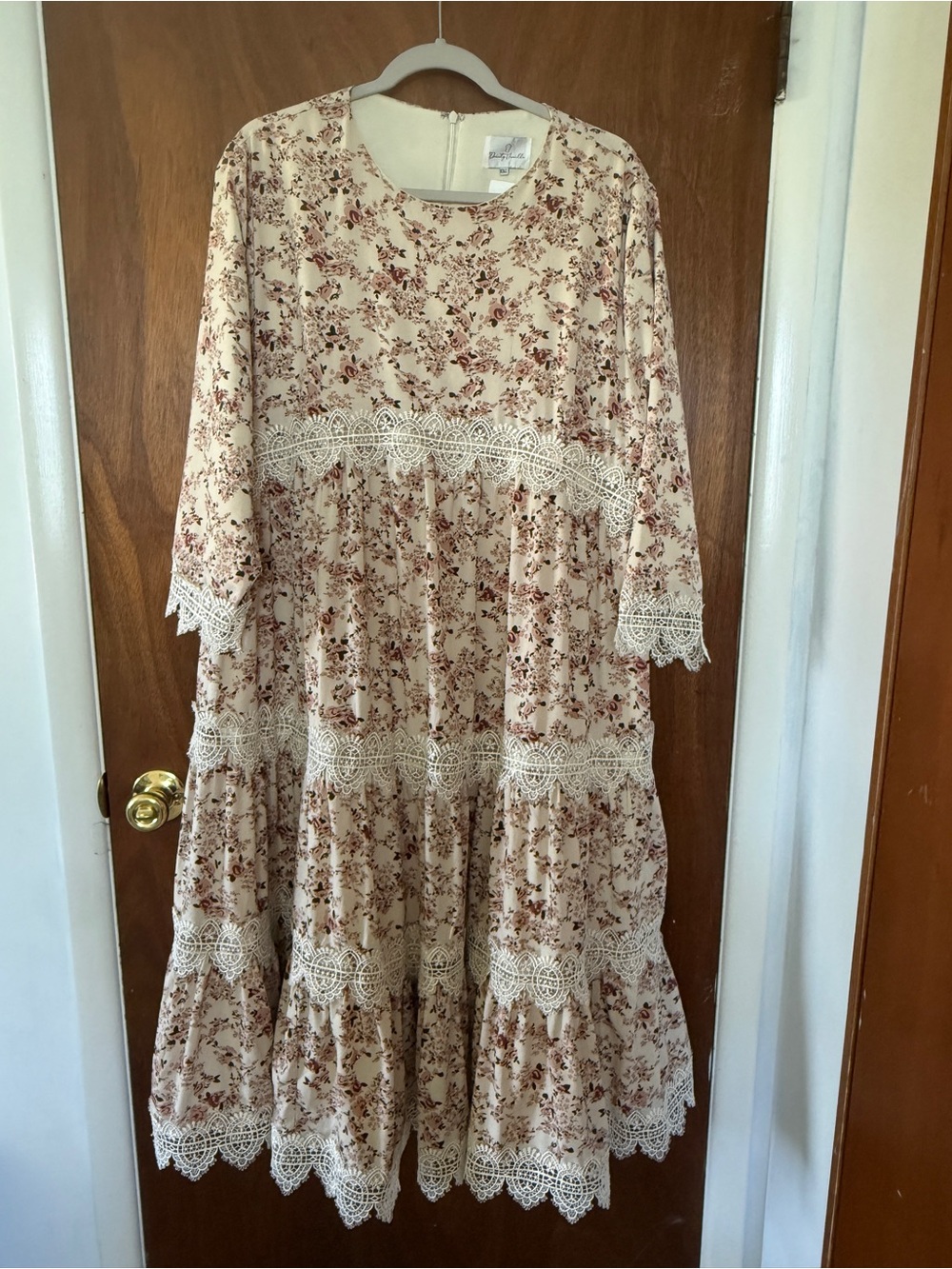 Dainty Jewells Cream Maxi Dress with Rose Floral Print - Picture 3 of 4